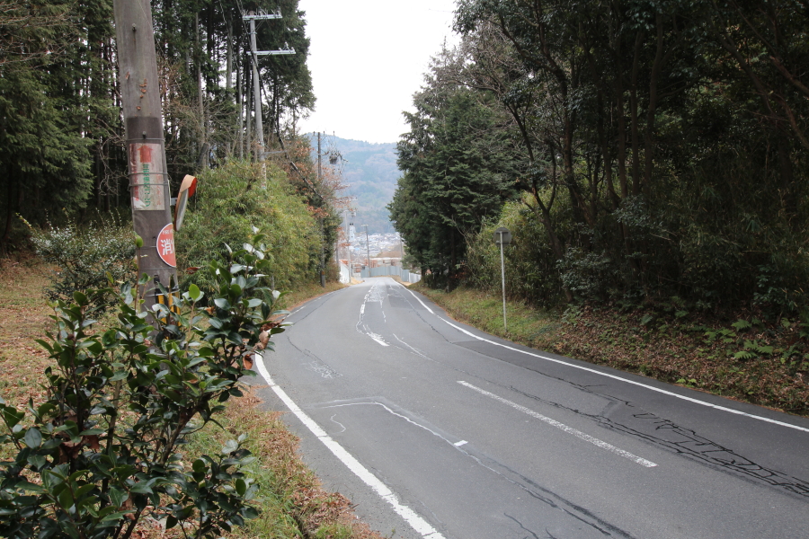 関津峠、南方の画像