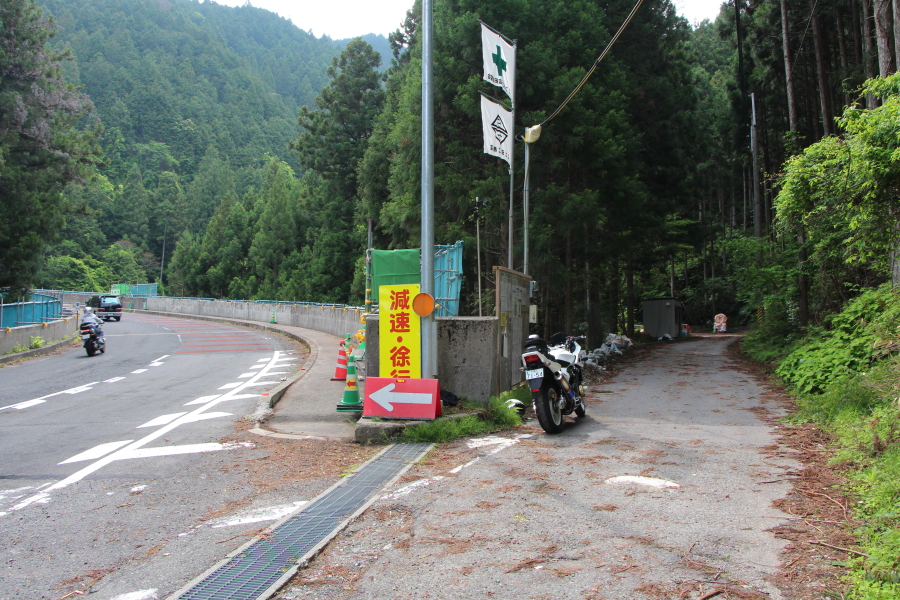 高見峠の奈良県側の旧道
